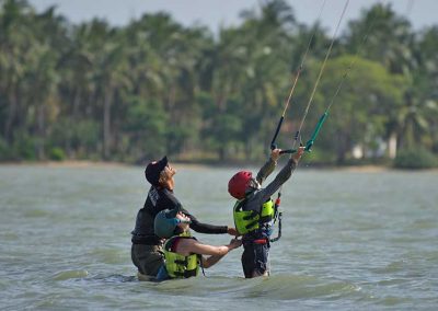 learn kitesurfing in sri lanka