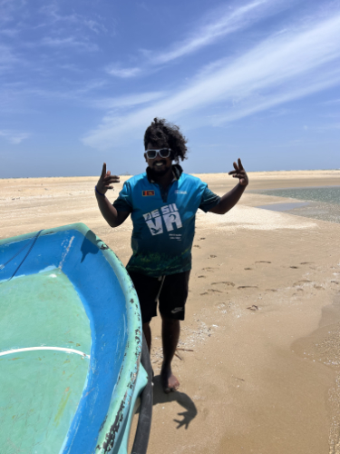 Vella Island Kitesurfing Daytrip Sri Lanka